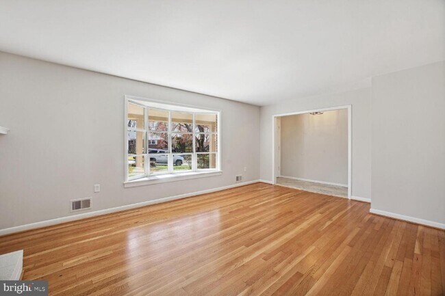 Foto del edificio - 9327 Limestone Pl