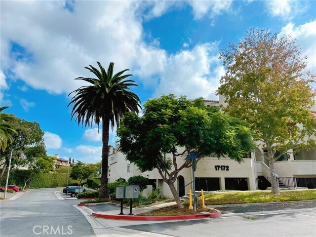 Building Photo - 17172 Abalone Ln
