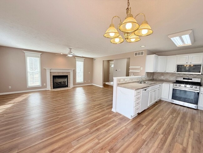 Building Photo - Incredible 3 bed, 3.5 bath with EV Charging Port!