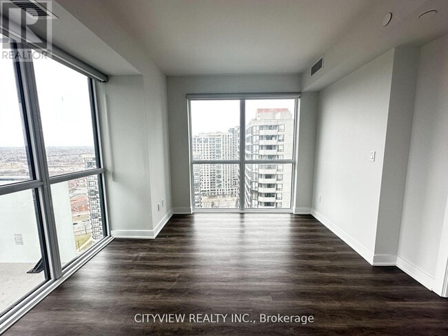 Building Photo - 430 Square One Dr