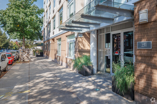 East view of 7th street - The Argyle Park Slope