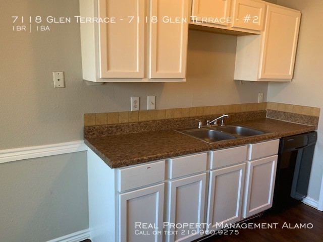 Building Photo - 7118 Glen Terrace