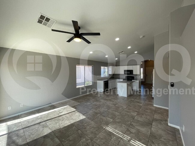 Building Photo - 14867 W Acapulco Ln
