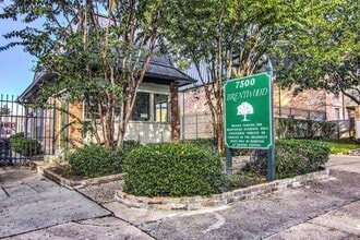 Building Photo - 2400 N Braeswood Blvd
