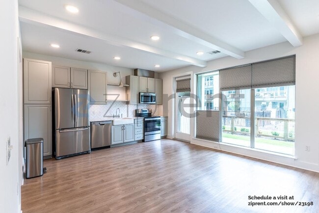 Building Photo - 4704 Sunset Trail