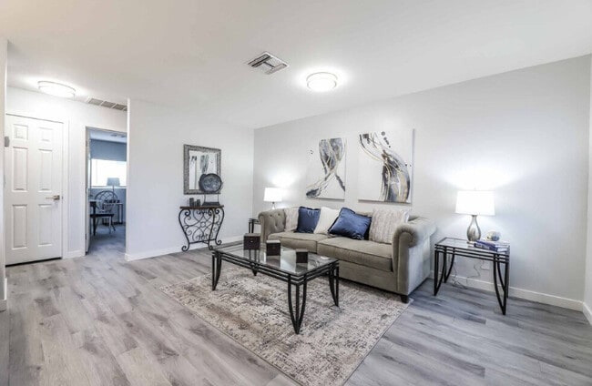 Building Photo - Oceanside Apartments