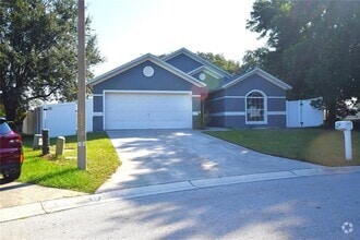 Building Photo - 500 Lake Charles Dr
