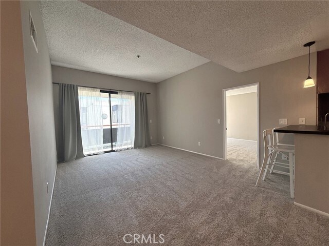 Foto del edificio - 222 S Central Ave