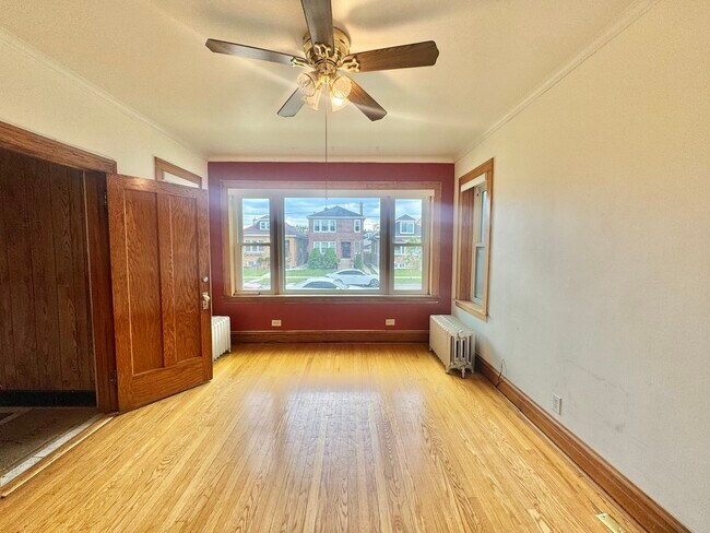 Foto del edificio - 5230 W Henderson St