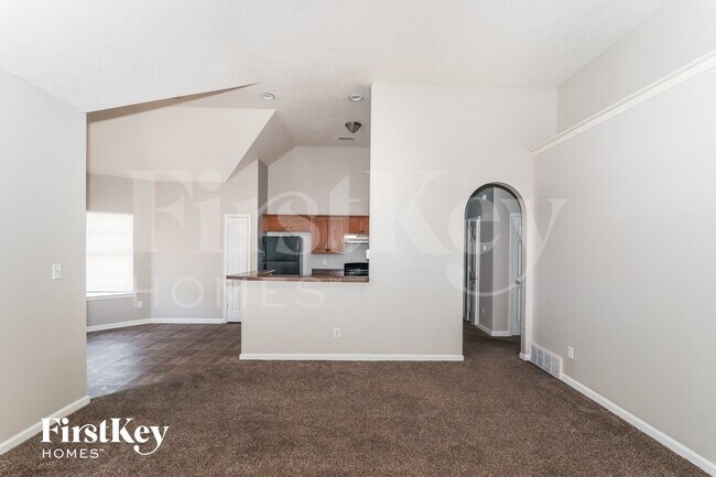 Foto del edificio - 4566 Tulip Bend Dr