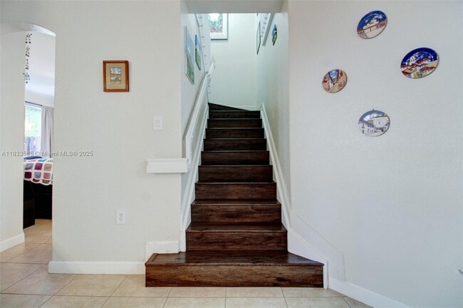 Building Photo - 12161 SW 123rd Pl