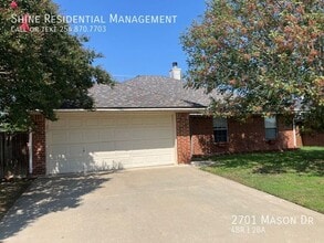 Building Photo - 2701 Mason Dr