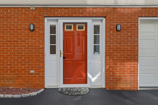 Building Photo - 187 West Ave