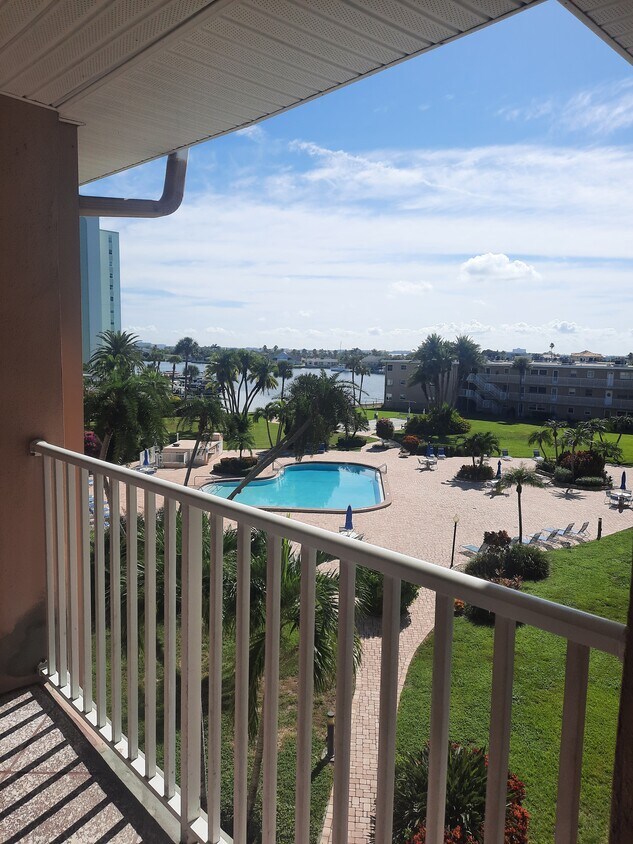 Photo - 300 64th Ave (St. Pete Beach, FL)