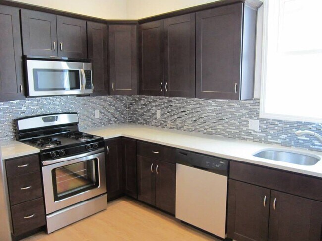 Photo - 159 S 18th St Apartment