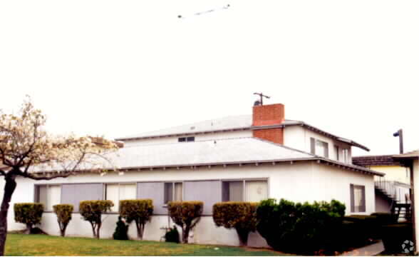 Building Photo - 431 Helena Way