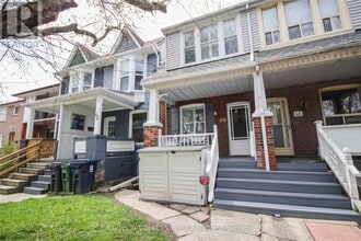 Building Photo - 44 Rhodes Ave
