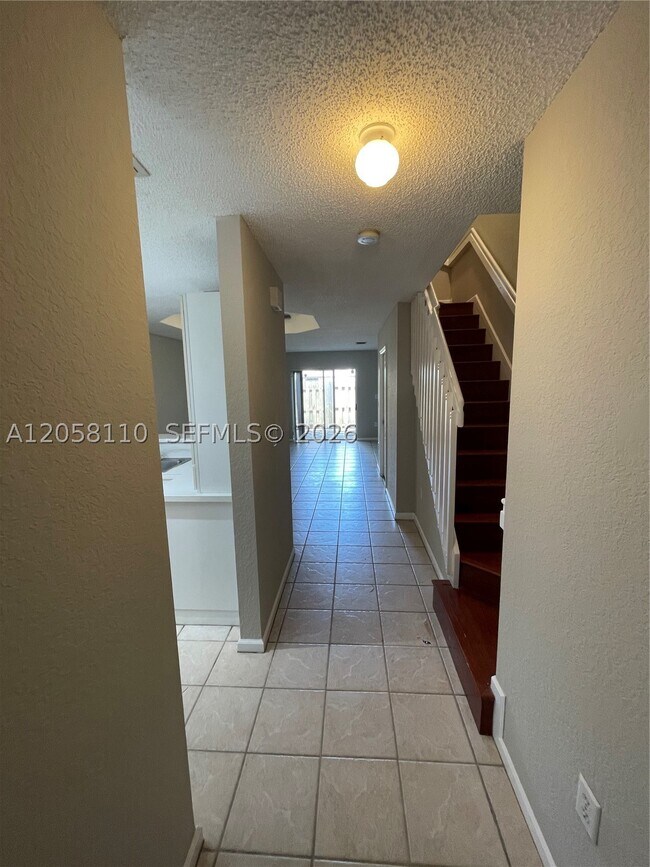 Building Photo - 14124 SW 121st Pl