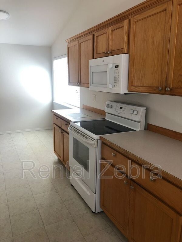 Foto del edificio - 1937 SW 37th St