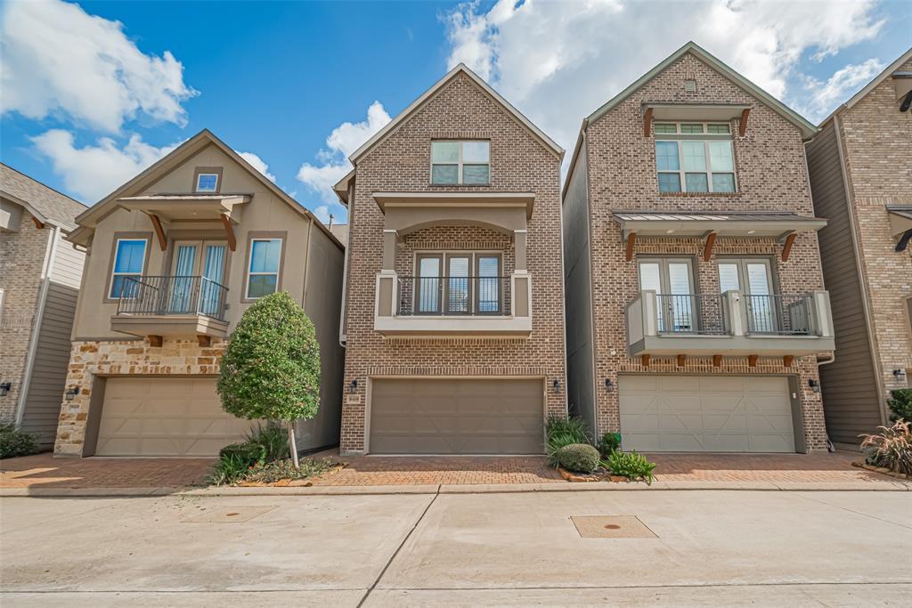 Foto principal - 8418 Oak Leaf Point Dr