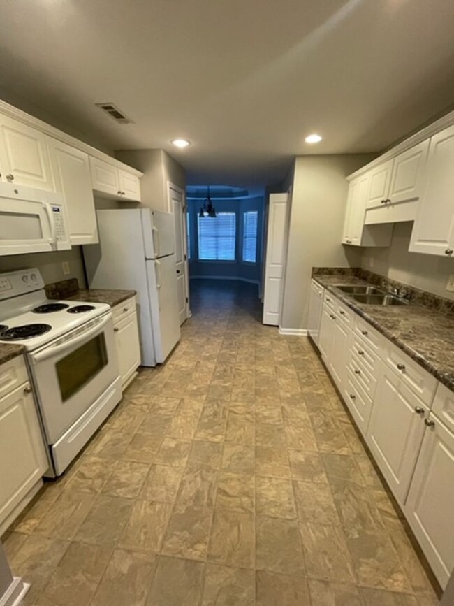 Foto del edificio - Townhome for rent in Calera