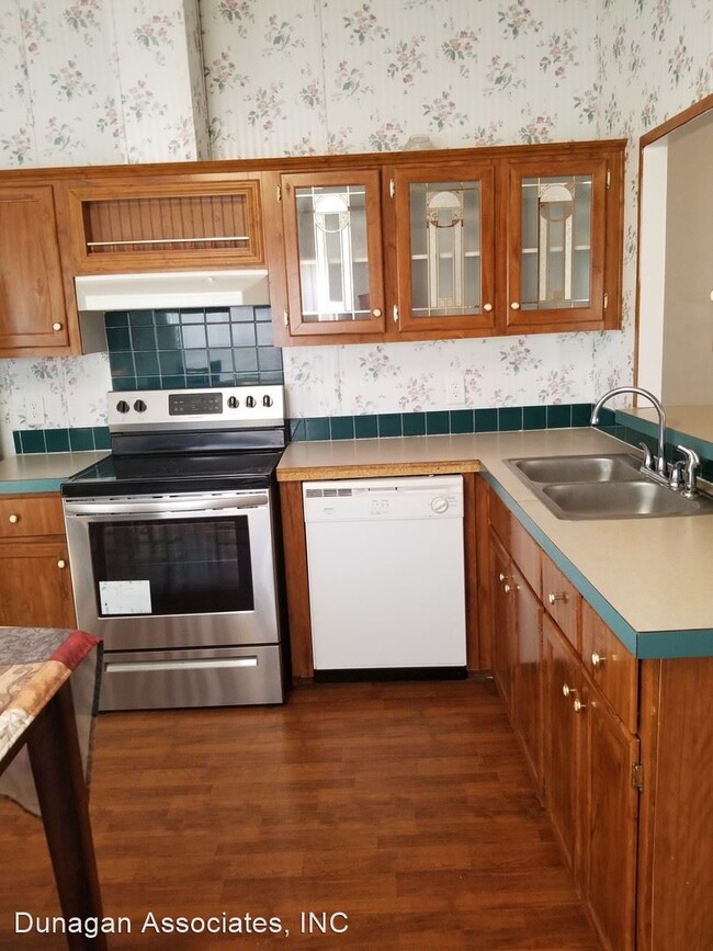 Building Photo - 3 br, 2 bath House - 1203 W. Tansill