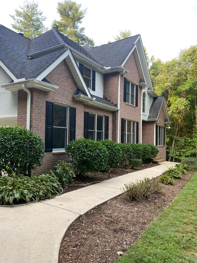 Foto principal - 10 Dunnwoody Ct