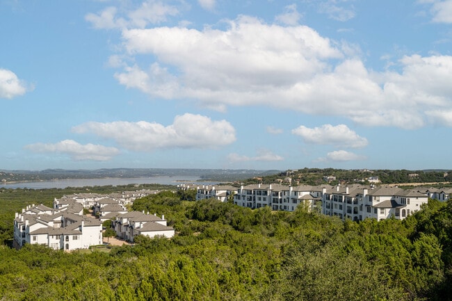 Foto del edificio - Meritage at Steiner Ranch