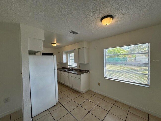 Building Photo - 4306 Georgetown Dr