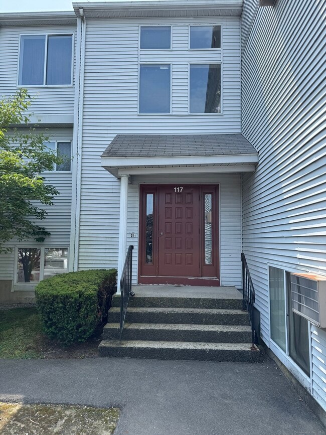 Building Photo - 117 Hamden Ave