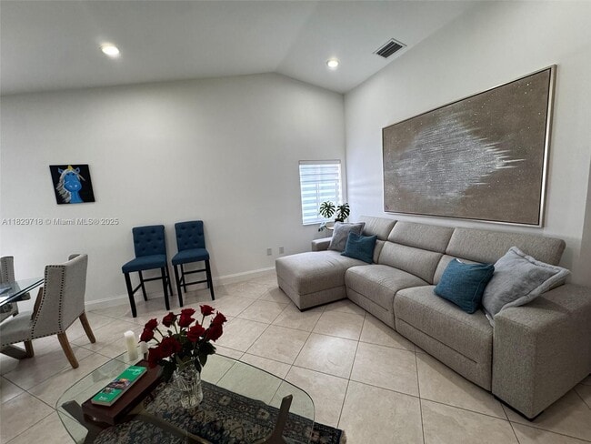 Building Photo - 14610 SW 145th Pl