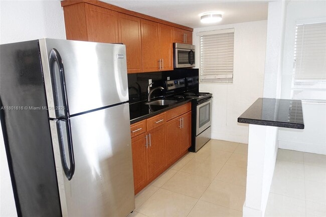 Foto del edificio - 3901 SW 112th Ave