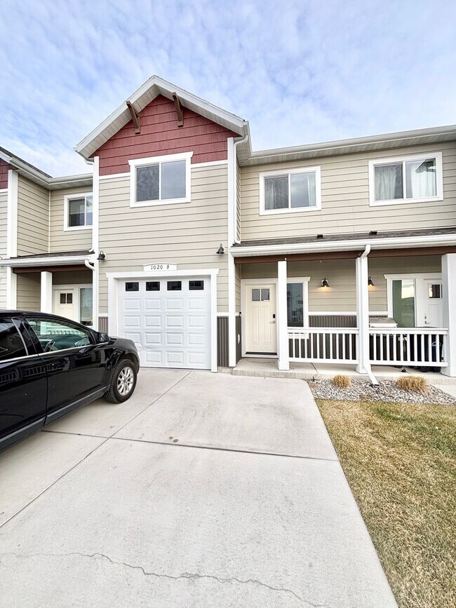 Foto del edificio - Central 4 Bedroom Condo