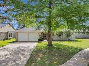 Building Photo - 2554 Olympus Dr