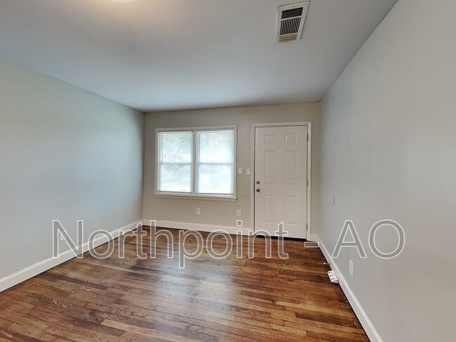 Building Photo - 942 Fairburn Rd NW