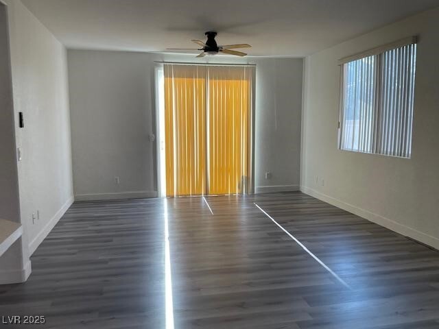 Foto del edificio - 9235 Marlia St
