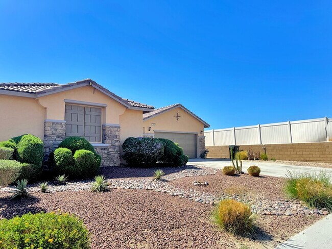 Building Photo - 11693 Mountain Hawk Ln