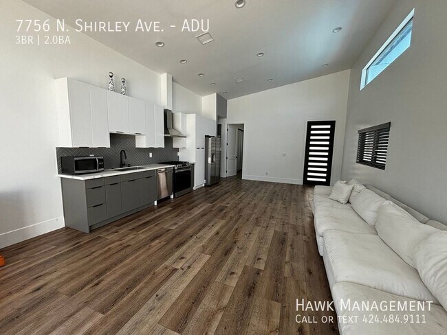 Foto del edificio - Luxurious 3-Bedroom, 2-Bathroom Unit with ...