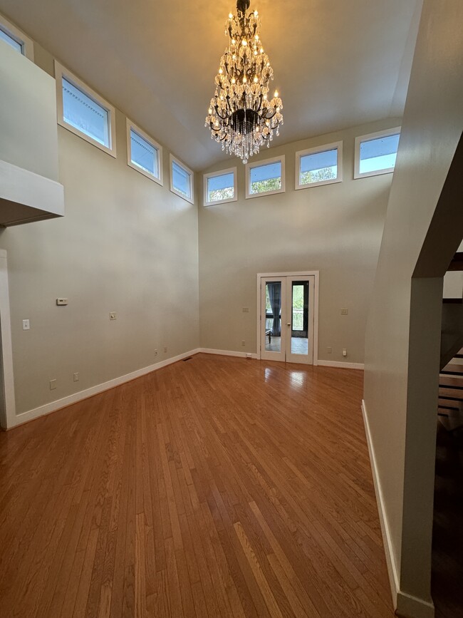 Building Photo - 522 Stonewood Dr