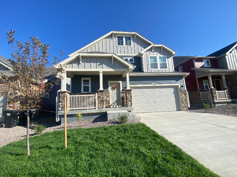 Primary Photo - 1067 Highlands Dr