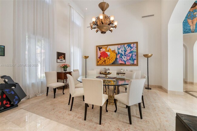 Foto del edificio - 7405 SW 104th St