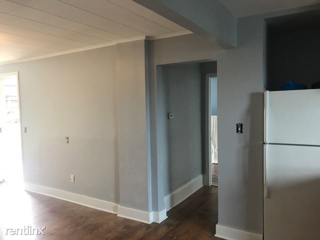 Building Photo - 2 br, 1 bath  - 30 Home St 1r