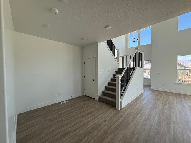 Foto del edificio - 1033 N Canvasback Dr