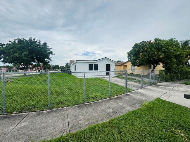 Foto del edificio - 18742 SW 113th Ave