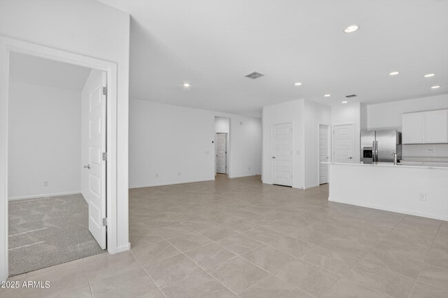 Building Photo - 12509 E Verbina Ln