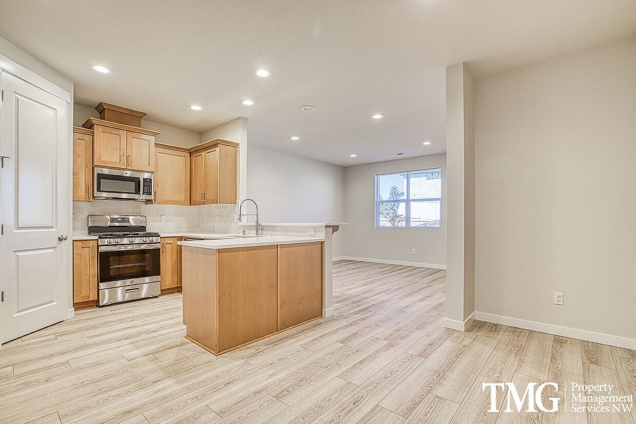 Primary Photo - New Construction 3 Bed 2.5 Bath Townhome i...