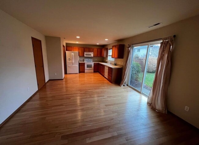 Building Photo - 21648 SE 299th Way