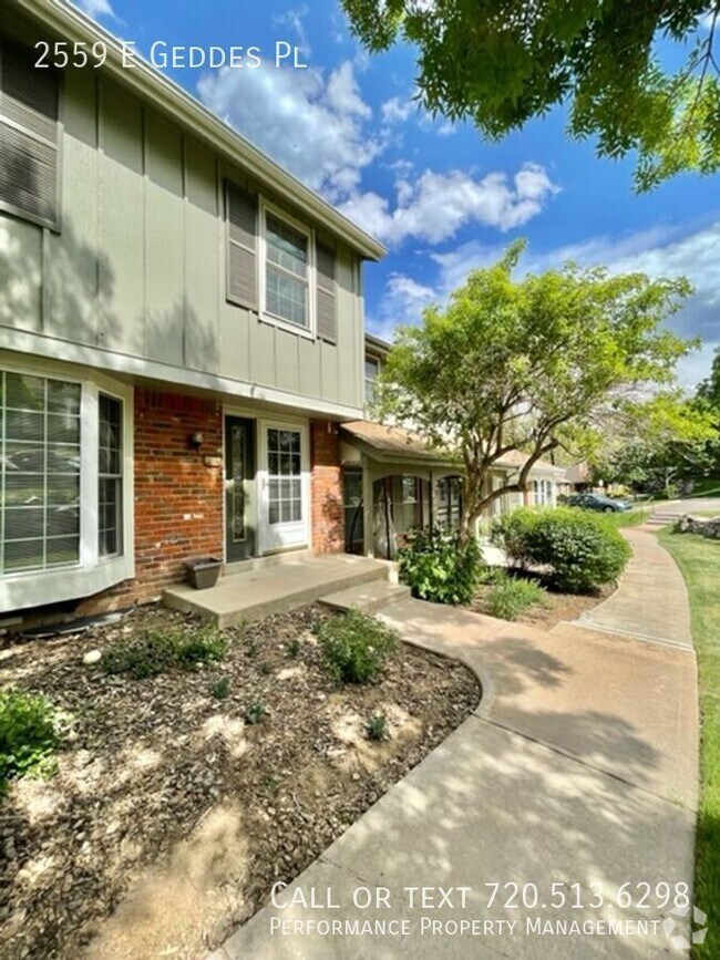 Building Photo - 2559 E Geddes Pl