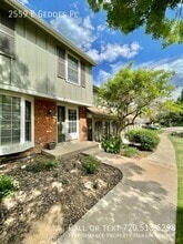 Building Photo - 2559 E Geddes Pl