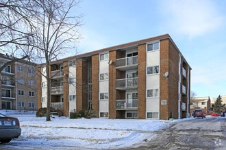 Primary Photo - 14 Conway Dr